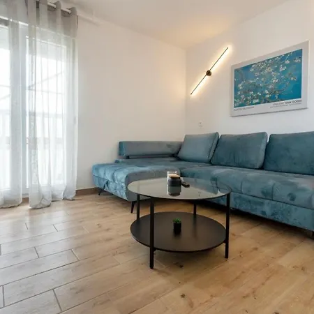 Center 아파트 스플리트